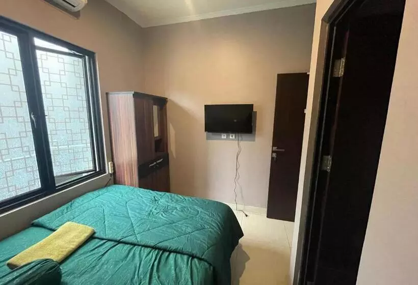 Hostel Ss Deluxe Room