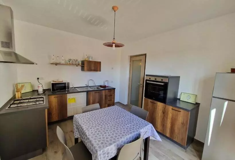 Aamiaismajoitus (B&B) Casa Made