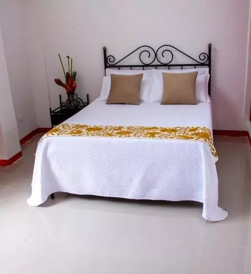 Aamiaismajoitus (B&B) Finca Hotel Hacienda Bruselas