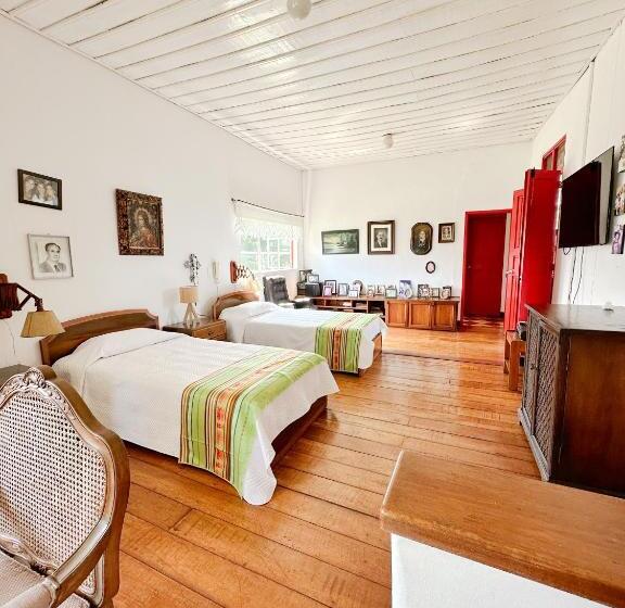 住宿加早餐  Finca Hotel Hacienda Bruselas