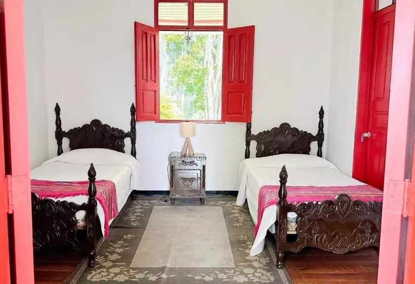Aamiaismajoitus (B&B) Finca Hotel Hacienda Bruselas