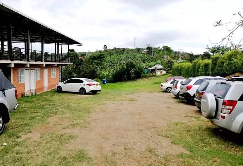 Hotelli Buen Vivir Restrepo A 30 Minutos Lago Calima