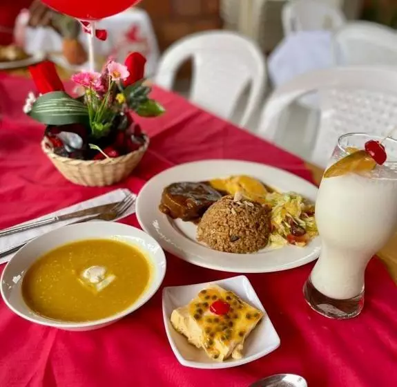 Hotelli Buen Vivir Restrepo A 30 Minutos Lago Calima