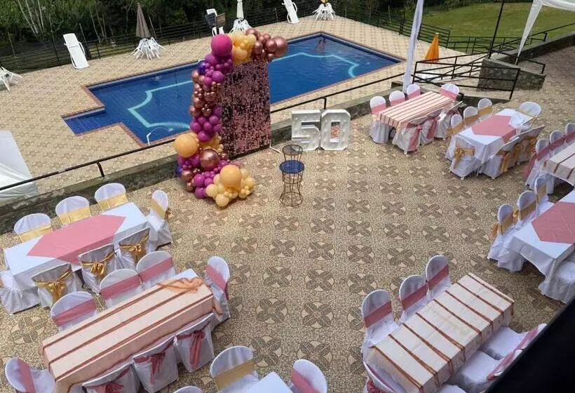 Hotelli Buen Vivir Restrepo A 30 Minutos Lago Calima