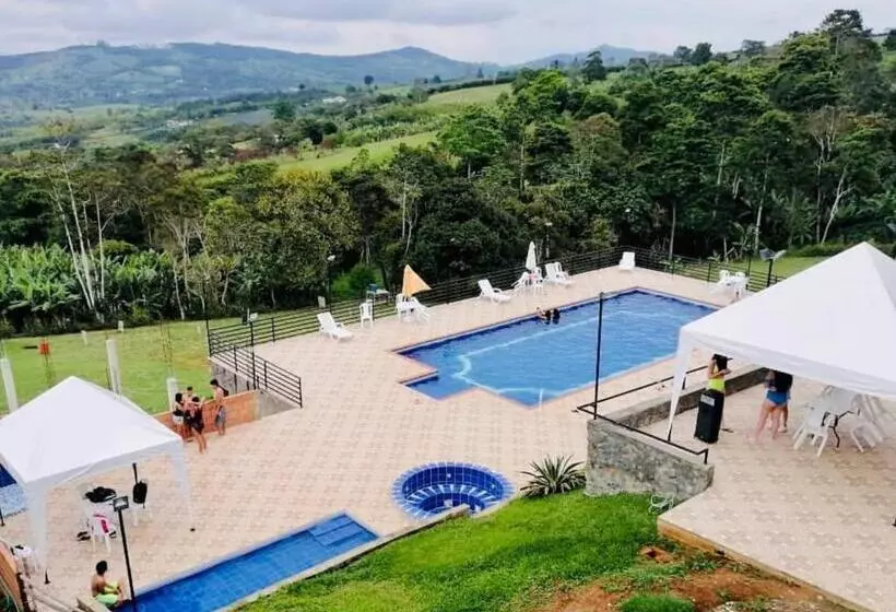 Hotelli Buen Vivir Restrepo A 30 Minutos Lago Calima