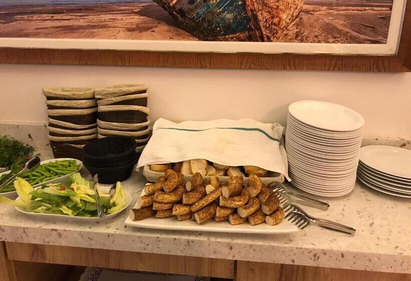 Отель Del Puerto