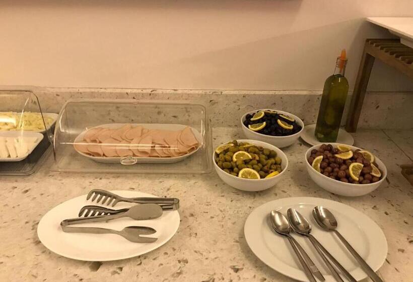 Отель Del Puerto