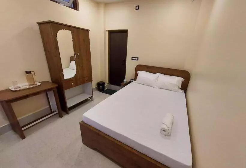 ホテル Hari Gayatri Regent