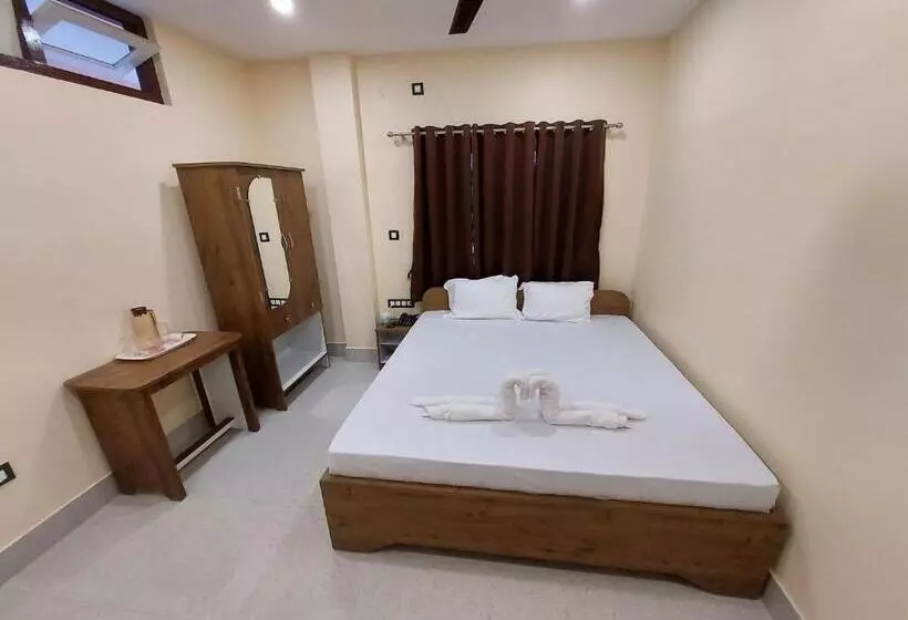 ホテル Hari Gayatri Regent