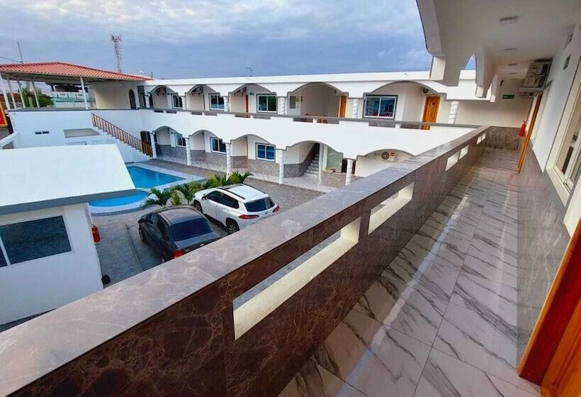 호텔 Hostal Amelia De La Rosa