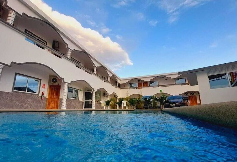 호텔 Hostal Amelia De La Rosa