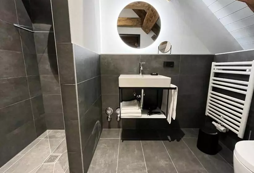 Hotelli Mariandl Am Berg