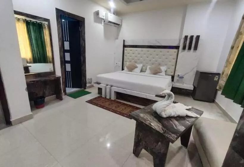 ホテル Jp International, Katra