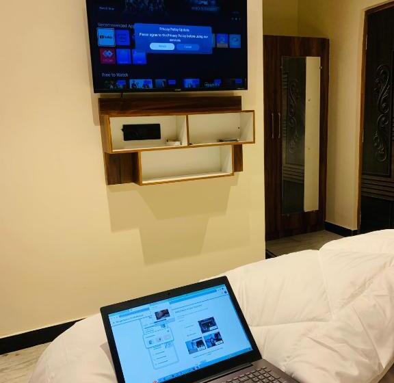 בית מלון כפרי Path