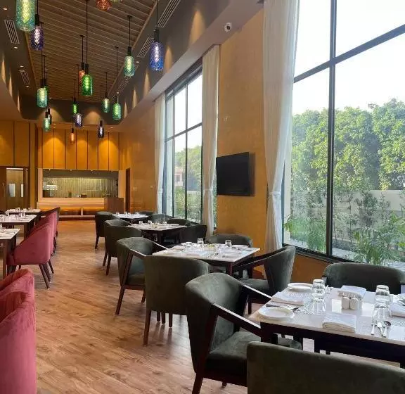 Hotelli Ramada Encore By Wyndham Amritsar Airport