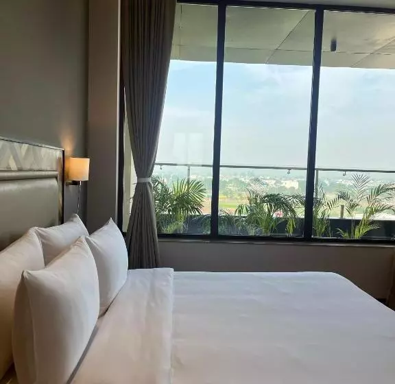 Hotelli Ramada Encore By Wyndham Amritsar Airport