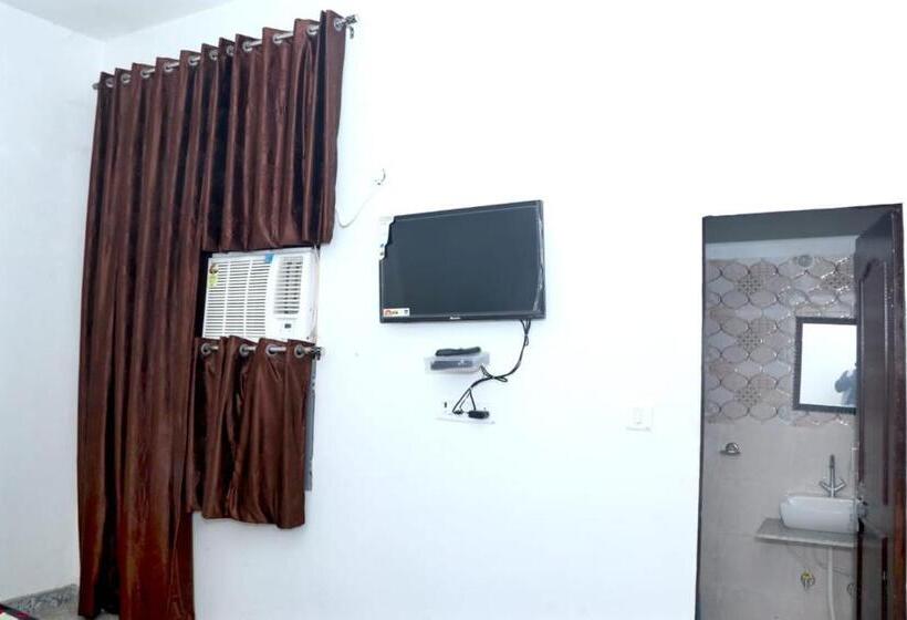 酒店 Shree Banzaara Dham