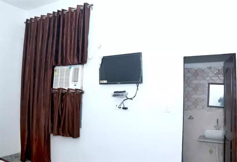 Hotelli Shree Banzaara Dham