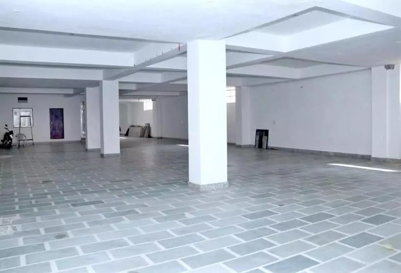 Hotelli Shree Banzaara Dham