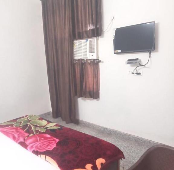 酒店 Shree Banzaara Dham