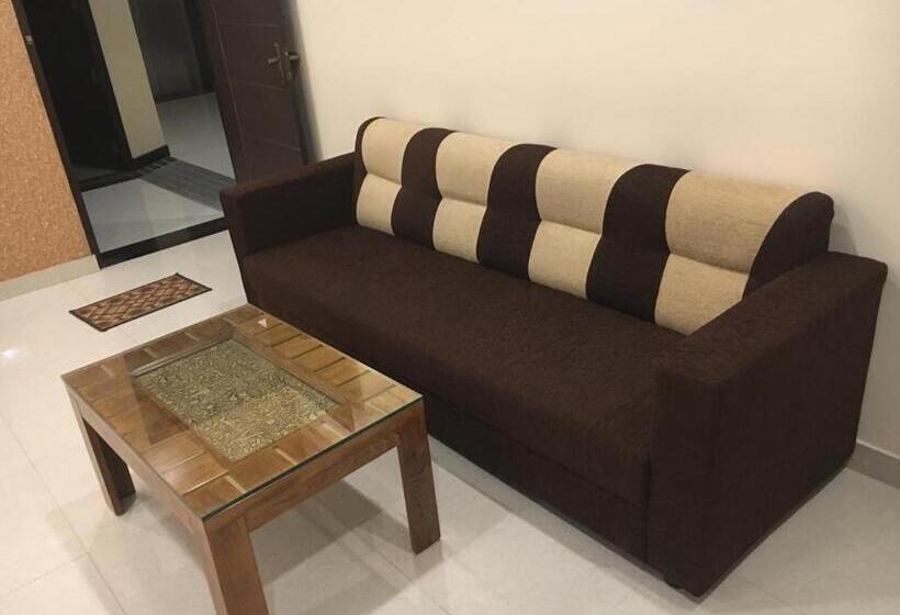 Hotel Vinayagam Residency