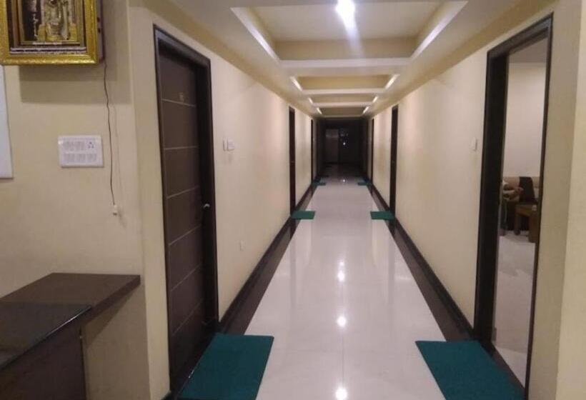 Hotel Vinayagam Residency