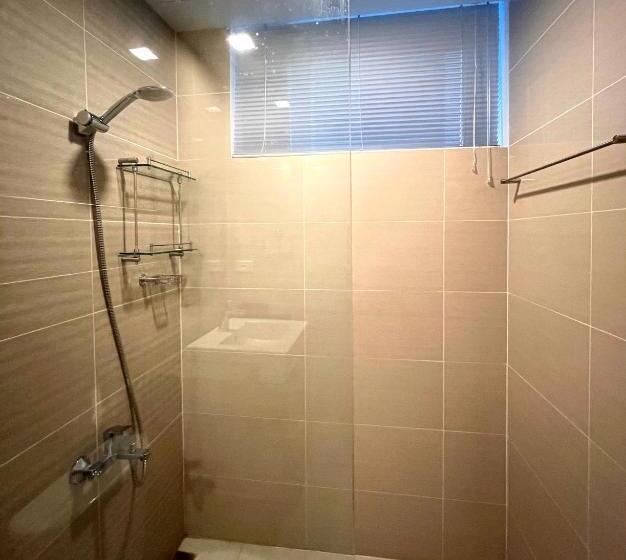 La Palazzo Across Uptown Mall & Grand Hyatt Bgc