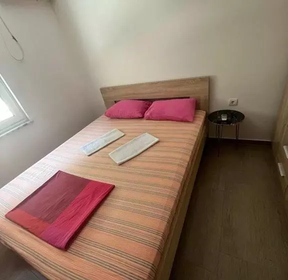 پانسیون Apartmani “deny”