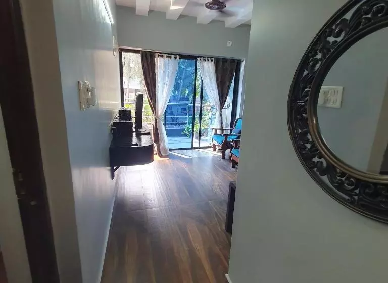 ペンション Fernandes Homestay  Apartment Near The Beach  Feliz