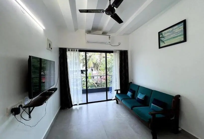 ペンション Fernandes Homestay  Apartment Near The Beach  Feliz