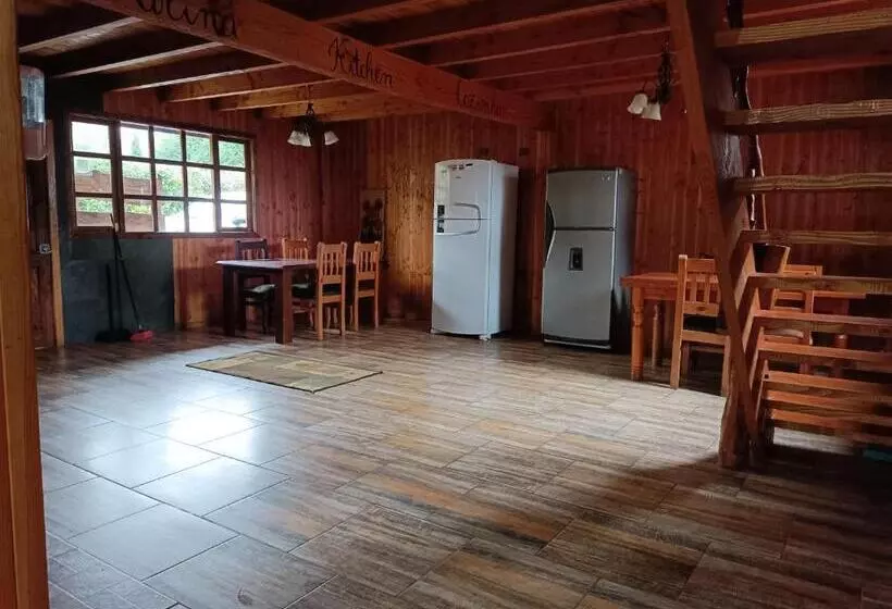 Majatalo Hostel Calafquen Coñaripe