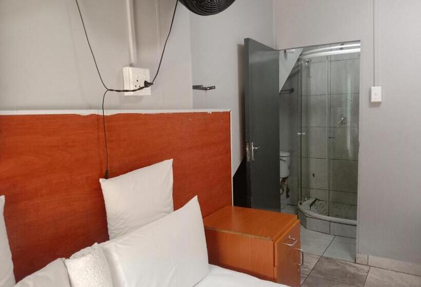 Pension Silent Night Guest House Sunnyside Pretoria