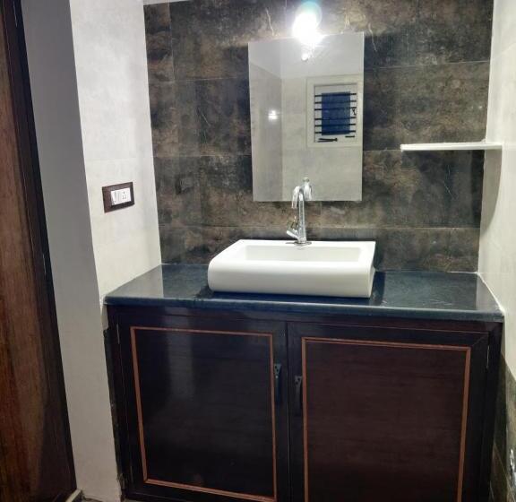 پانسیون Single Haven 8431o31389