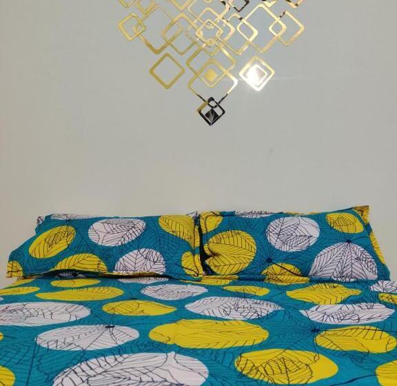 پانسیون Single Haven 8431o31389