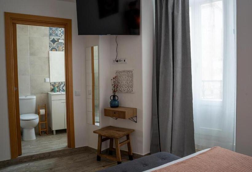 پانسیون Tavira Nomad Guesthouse