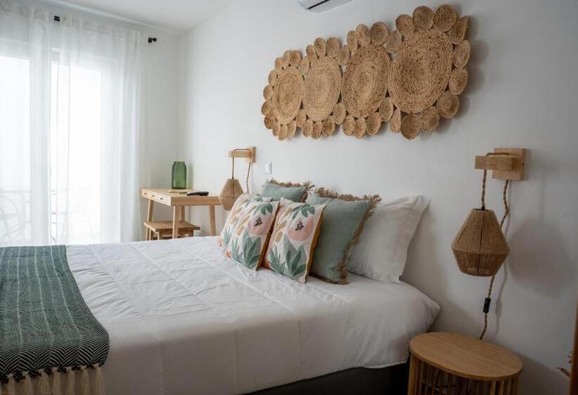 پانسیون Tavira Nomad Guesthouse