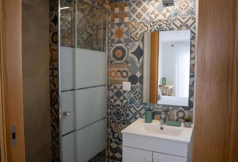 Majatalo Tavira Nomad Guesthouse