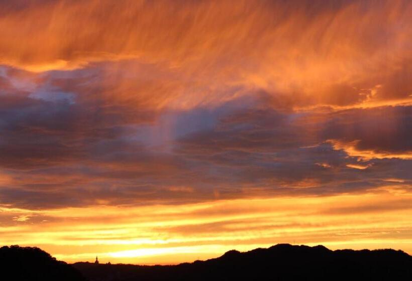 هاستل 森活藝術resort