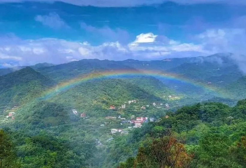 هاستل 森活藝術resort
