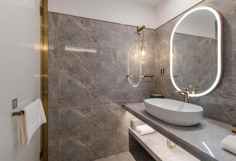 Atour Hotel Chengdu Kuanzhai Alley