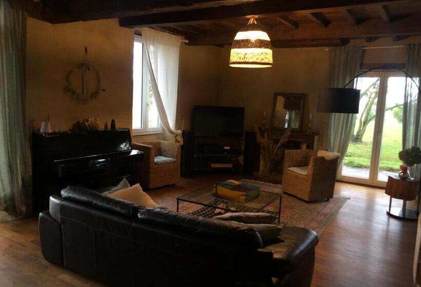 צימר Maison Piffou