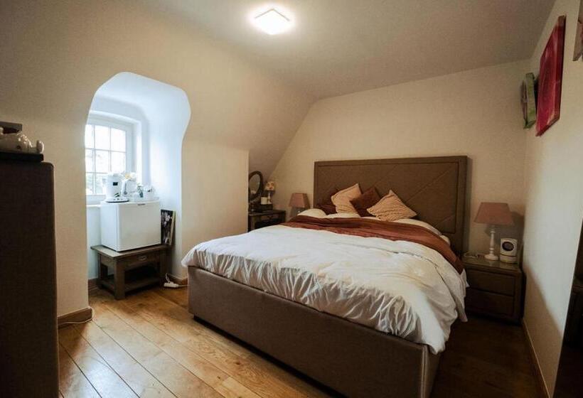 住宿加早餐  Rozerie Bv