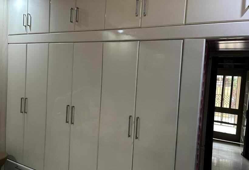 Bed and Breakfast Ssummit Villa