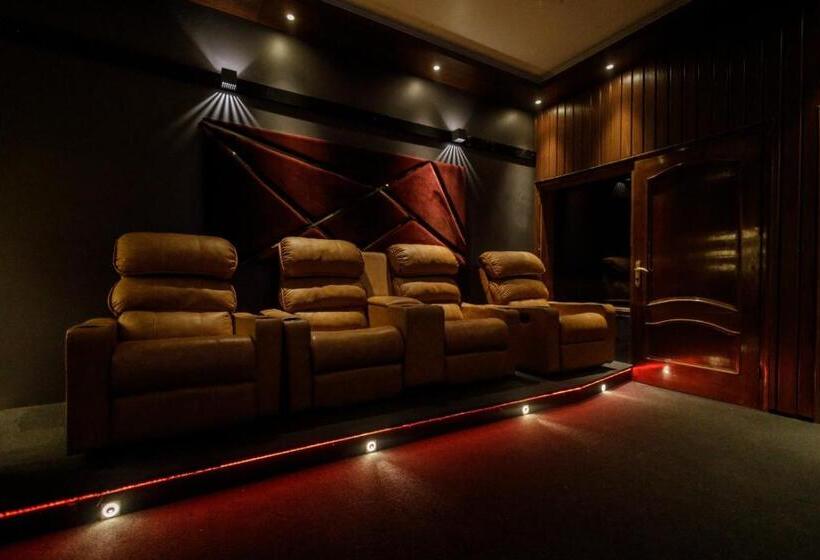 Bed and Breakfast Victorian Elegance Luxury Stays