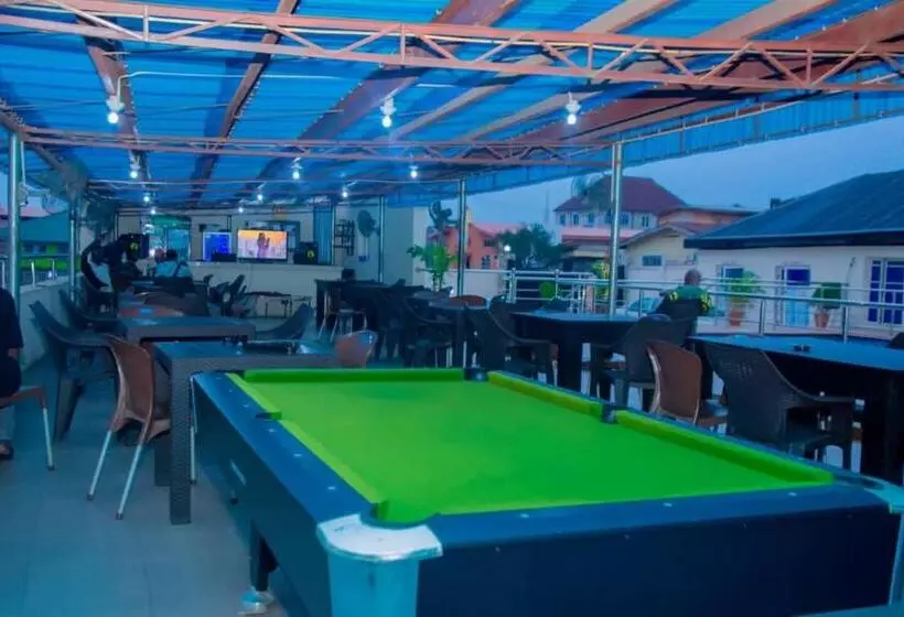 Harritom Hotel & Pool