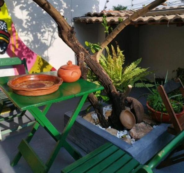 Hostel Ya Dudu E Bistro