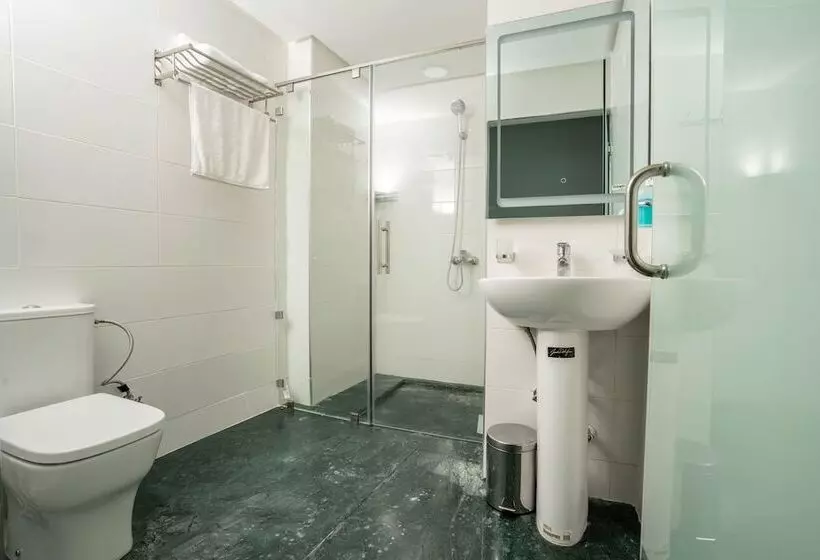 Hotelli Banasa Center