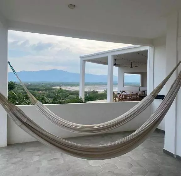 Hotelli Bungalows Punta Conejo