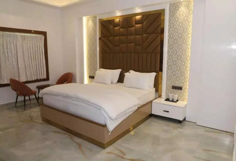 ホテル Golden Stone Resorts