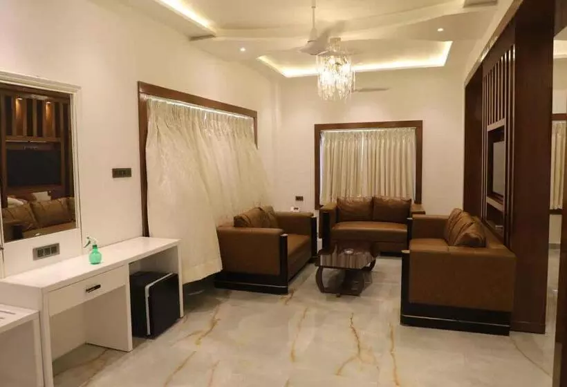 ホテル Golden Stone Resorts